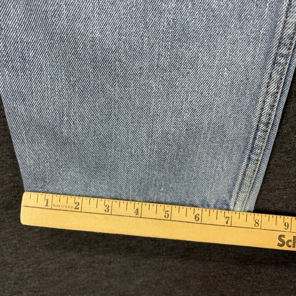 Y2K Levi's 550 Jeans Mens 31x32 TAG- 31x34 Relaxed Fit Straight Leg Light Wash